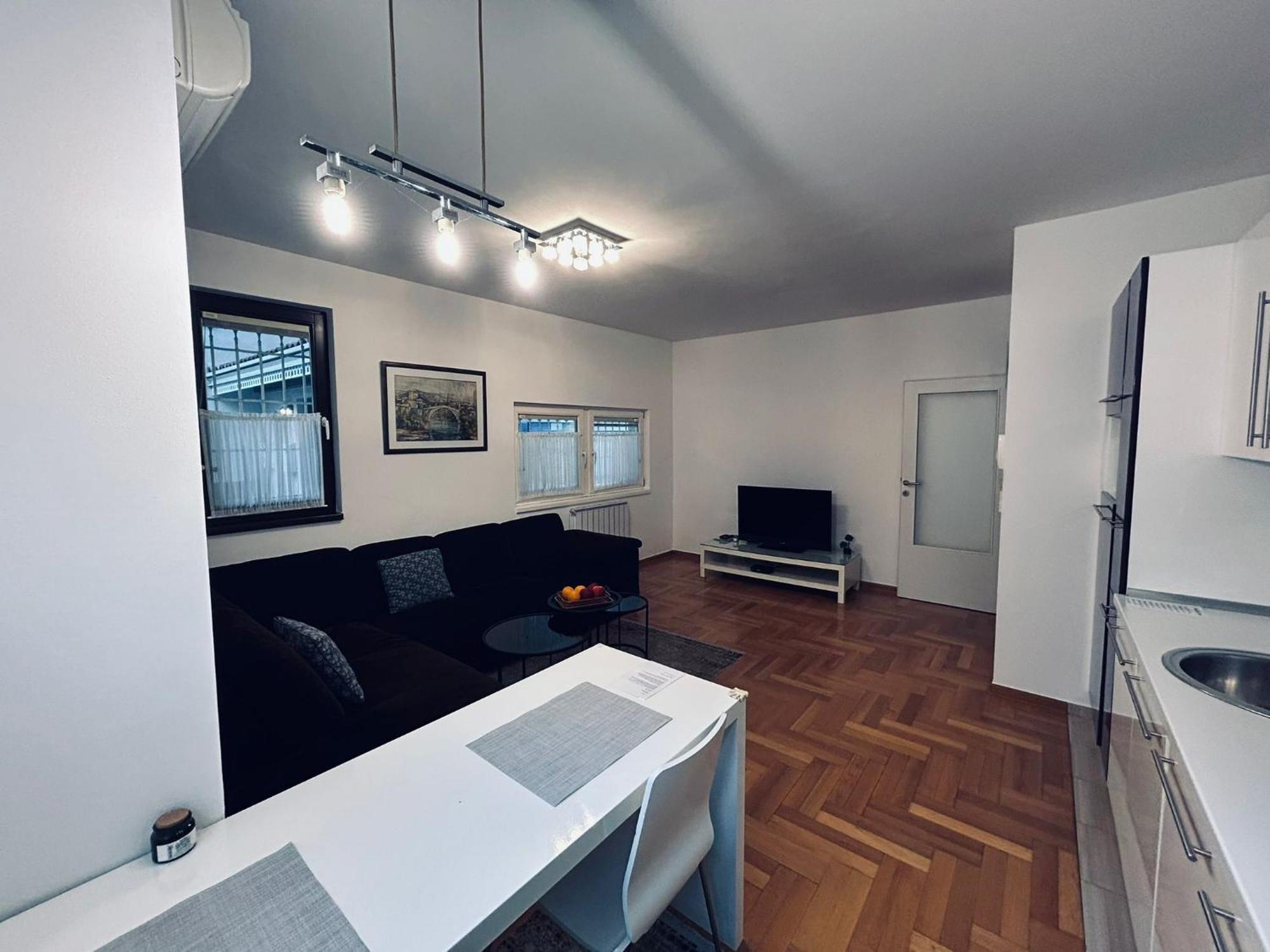 Luxapart Basca Old City Centar Free Parking SJJ Exterior photo